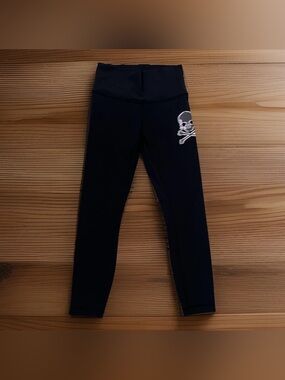 SoulCycle x lululemon athletica Black Leggings Women’s Size 4 with Skull